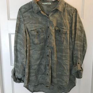 Camo Button up